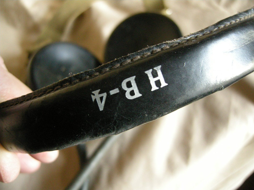 hb-4 headphone 1